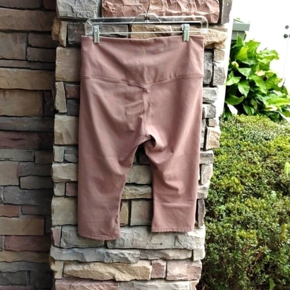 🎈4 FOR $20 H&M  Sport cropped leggings M - Picture 6 of 9